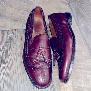 Allen Edmonds leather slipon shoes w/ tassels